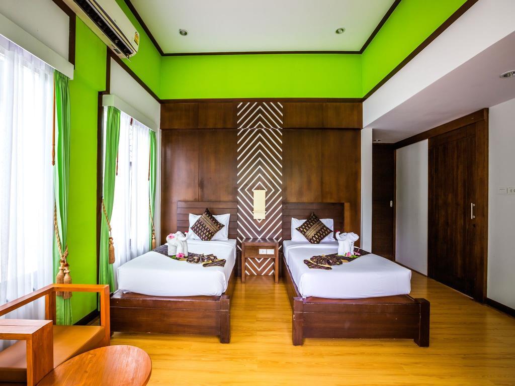 Phi Phi Andaman Beach Resort Bagian luar foto